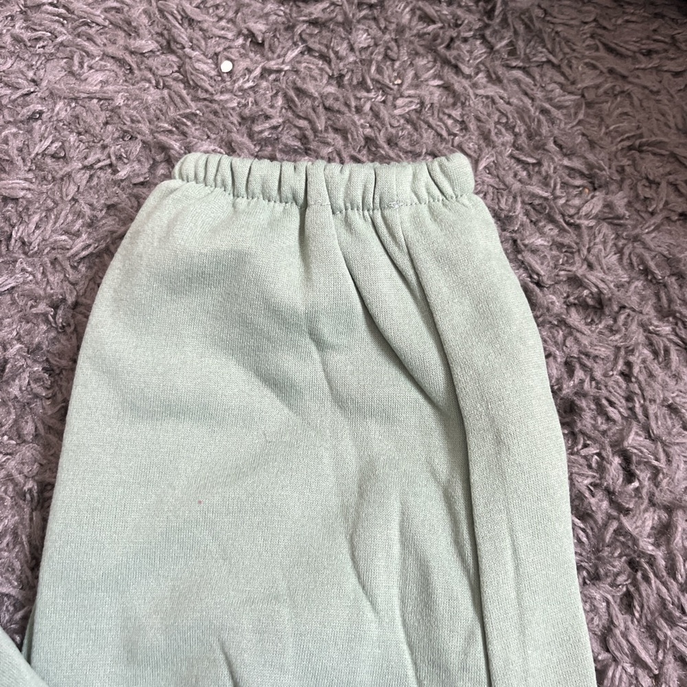 Sweatpants - Picture 3 of 3